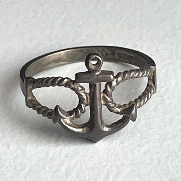 Vintage Sterling silver sailor Anchor Rope Ring - Picture 4 of 11